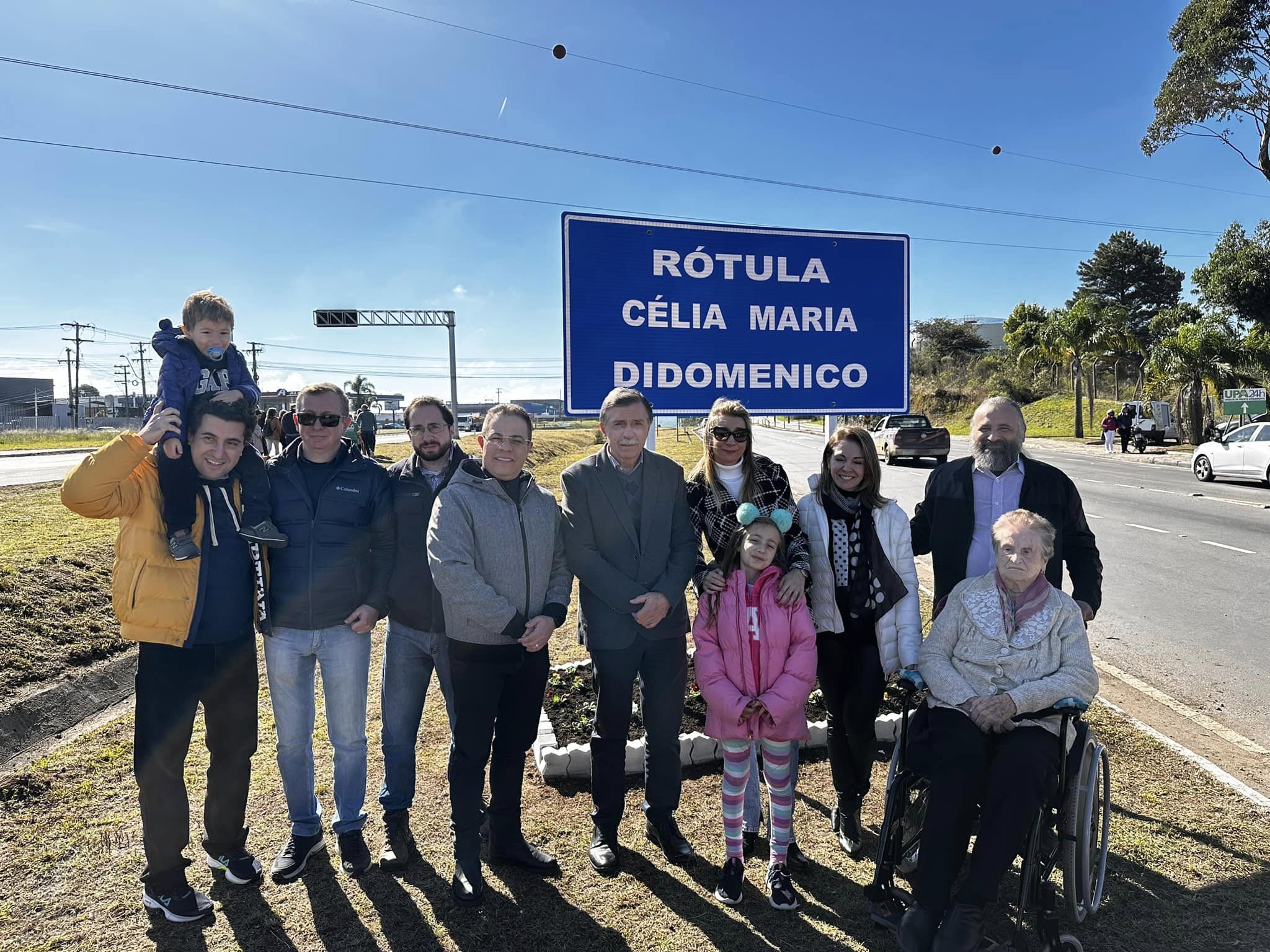 Lei nº 15.396/2019 — Denomina “Rótula Célia Maria Didomenico” no município de Caxias do Sul